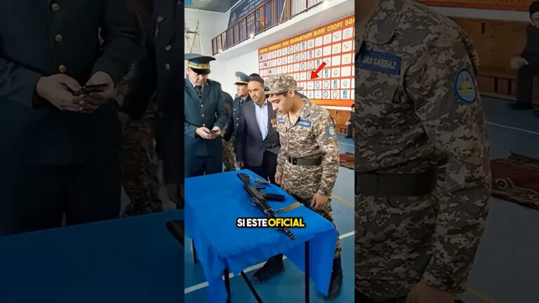 oficial con grado muy superior