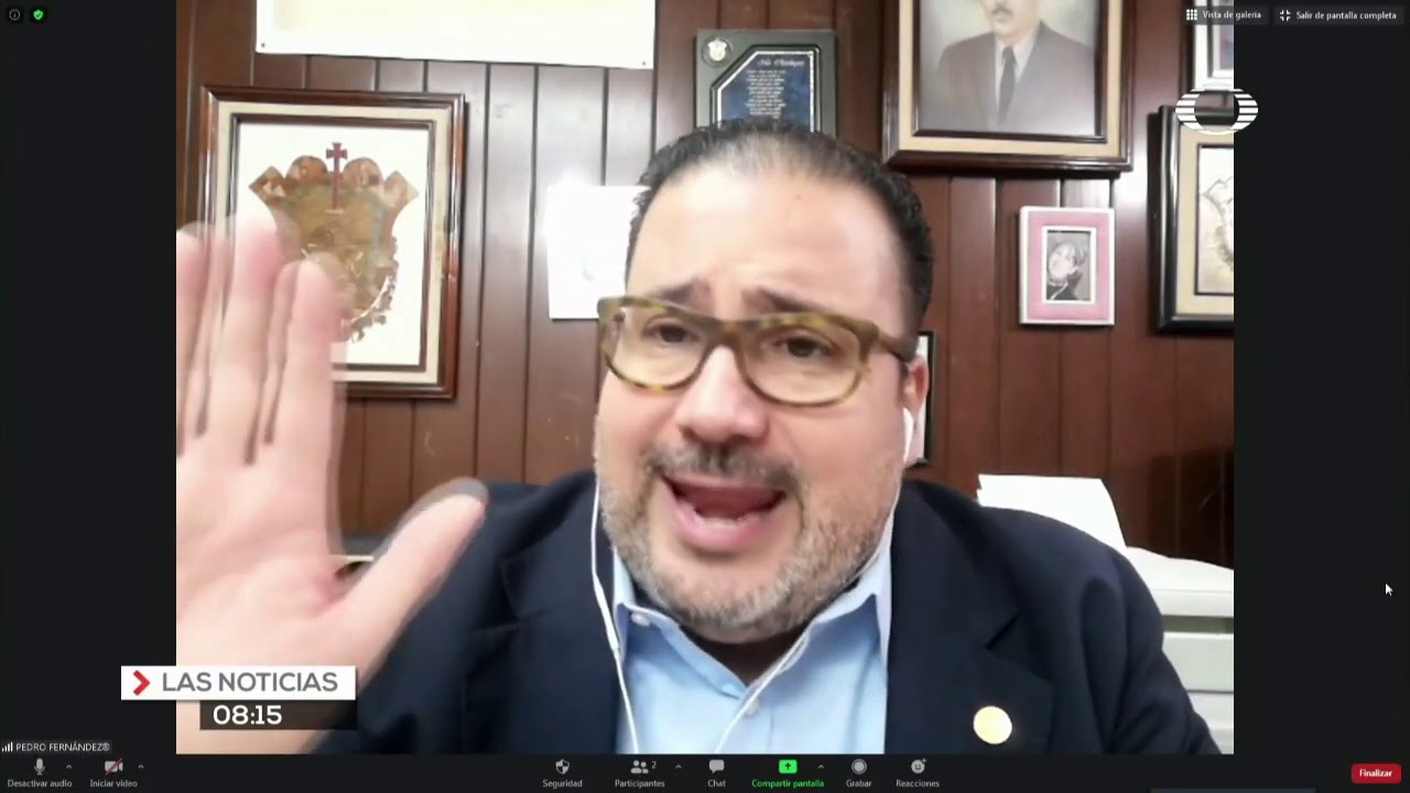 que hace un notario publico